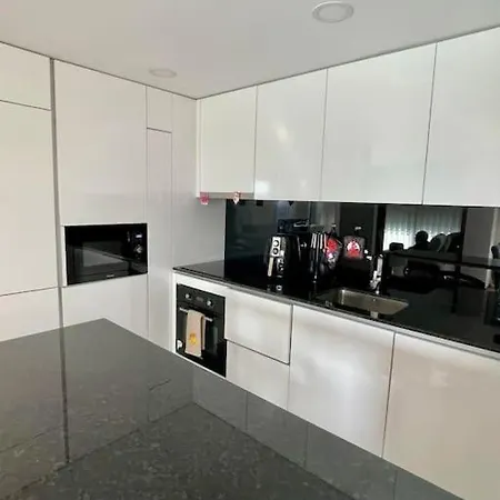 Cozy Apartment, Invicta City Opo *