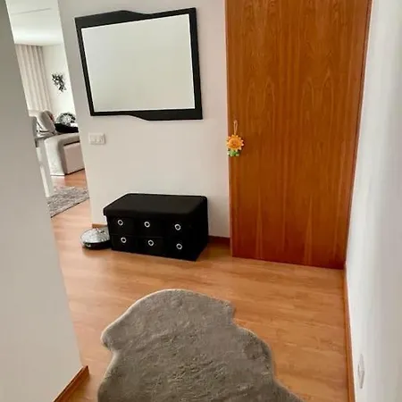 Cozy Apartment, Invicta City Opo *